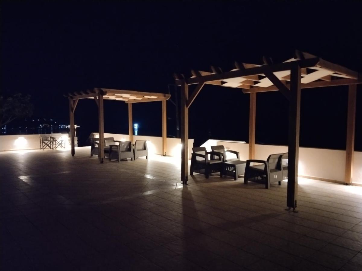 Astradeni Luxury Apartments Kratir Skála Exterior foto